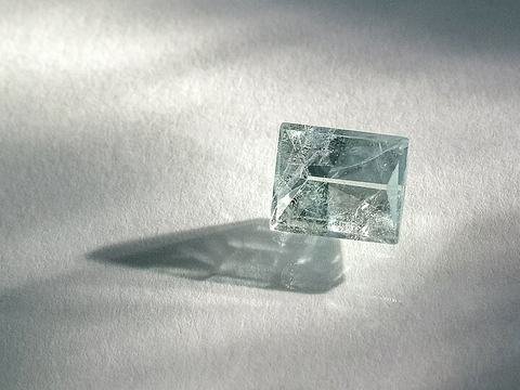 Cut aquamarine gemstone